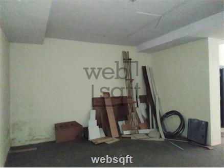 Commercial Showroom for Rent